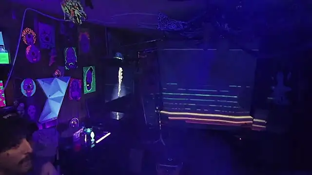 tayshie online show from April 28, 2026, 11:47 am