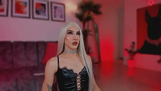 Snapshot of Taylor__foxxx chatting on February 6, 2026, 4:19 am Taylor foxxx online show from February 6, 2026, 4:19 am