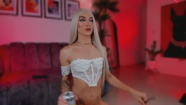 Snapshot of Taylor__foxxx chatting on February 26, 2026, 5:40 am Taylor foxxx online show from February 26, 2026, 5:40 am