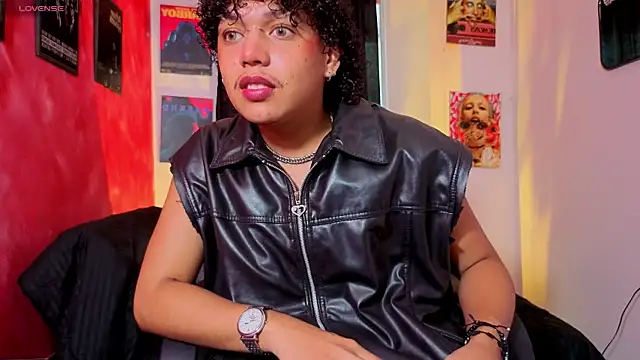 Snapshot of GaelOconner chatting on December 20, 2025, 8:22 pm GaelOconner online show from December 20, 2025, 8:22 pm