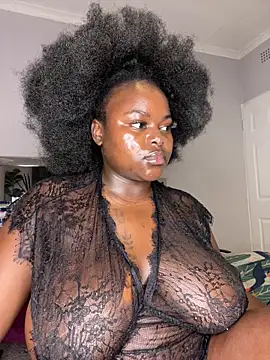 Honeycoco0211 online show from December 1, 2025, 1:06 am