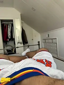 bwcalexander online show from April 18, 2026, 7:07 pm