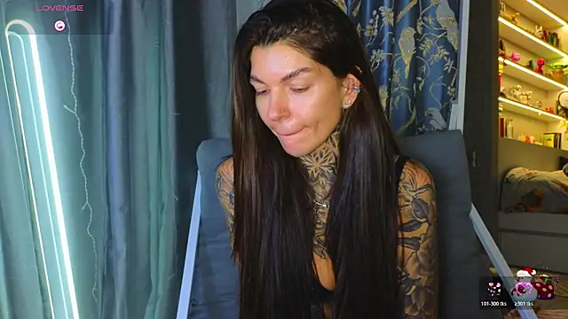 Snapshot of tattooedBabyy chatting on February 16, 2026, 12:37 pm tattooedBabyy online show from February 16, 2026, 12:37 pm