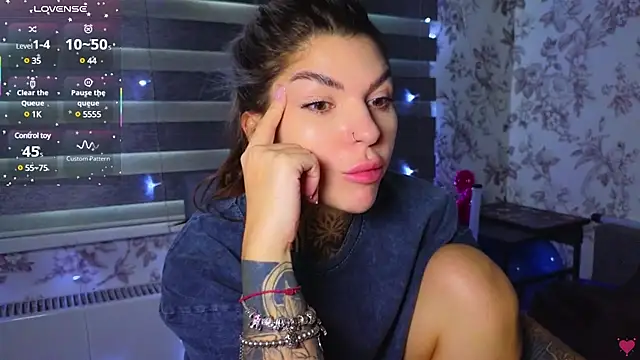 Snapshot of tattooedBabyy chatting on March 19, 2025, 11:28 am tattooedBabyy online show from March 19, 2025, 11:28 am