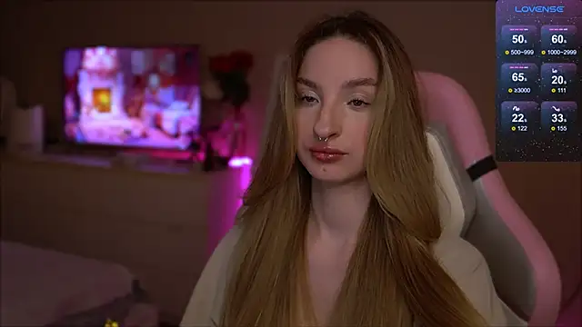Snapshot of Lexy_kiky chatting on February 19, 2025, 8:41 pm Lexy kiky online show from February 19, 2025, 8:41 pm