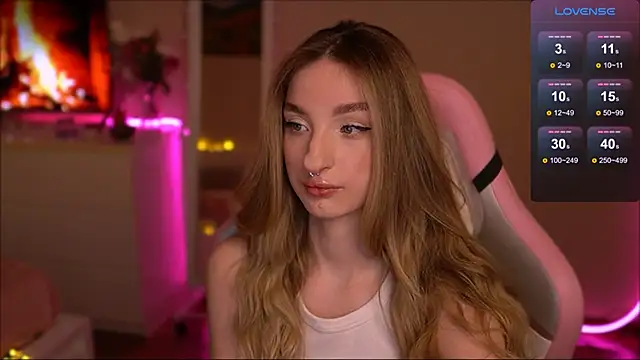 Snapshot of Lexy_kiky chatting on January 21, 2025, 9:15 pm Lexy kiky online show from January 21, 2025, 9:15 pm