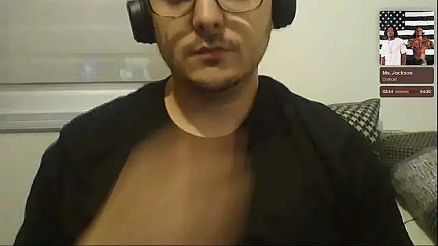 ShiitakeBR online show from March 10, 2025, 10:45 pm