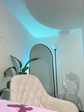 Snapshot of Dalila_Thoms chatting on October 24, 2025, 11:04 pm Dalila Thoms online show from October 24, 2025, 11:04 pm