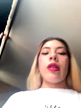 Snapshot of Dalila_Thoms chatting on November 5, 2025, 7:06 pm Dalila Thoms online show from November 5, 2025, 7:06 pm