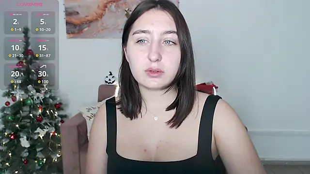 Snapshot of ElmiraPowers chatting on December 30, 2024, 3:23 pm ElmiraPowers online show from December 30, 2024, 3:23 pm