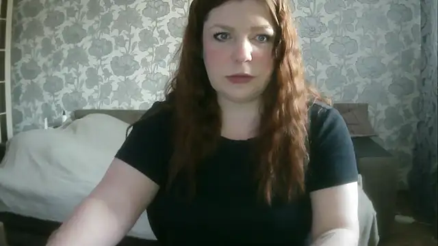 Snapshot of Sabrina_Poison chatting on May 5, 2026, 2:47 am Sabrina Poison online show from May 5, 2026, 2:47 am
