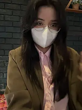 Snapshot of Kyomi-ibaby chatting on September 26, 2025, 9:05 am Kyomi-ibaby online show from September 26, 2025, 9:05 am