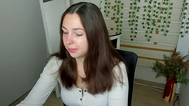 Snapshot of Lexy_flower chatting on September 20, 2025, 12:32 pm Lexy flower online show from September 20, 2025, 12:32 pm