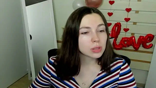 Snapshot of Lexy_flower chatting on February 27, 2025, 1:38 pm Lexy flower online show from February 27, 2025, 1:38 pm