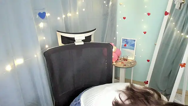 Snapshot of Lexy_flower chatting on March 19, 2025, 7:40 am Lexy flower online show from March 19, 2025, 7:40 am