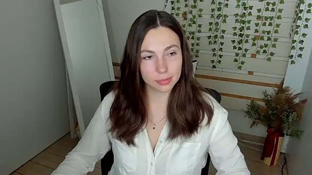 Snapshot of Lexy_flower chatting on September 12, 2025, 6:46 am Lexy flower online show from September 12, 2025, 6:46 am