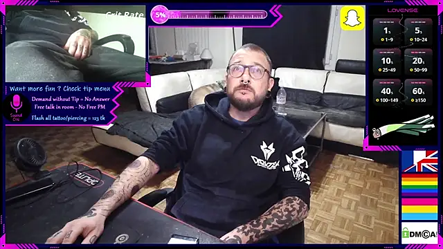 Snapshot of Law_Leek chatting on December 19, 2025, 5:32 am Law Leek online show from December 19, 2025, 5:32 am