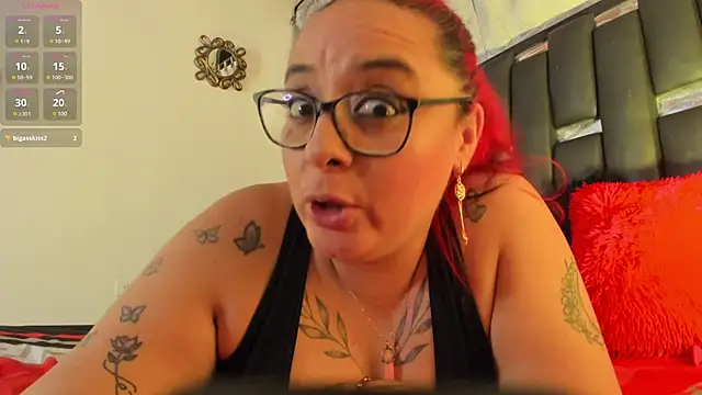 Snapshot of katherina_diaz chatting on March 6, 2025, 4:30 am katherina diaz online show from March 6, 2025, 4:30 am