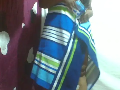 Snapshot of big-clts chatting on November 5, 2025, 7:33 am big-clts online show from November 5, 2025, 7:33 am