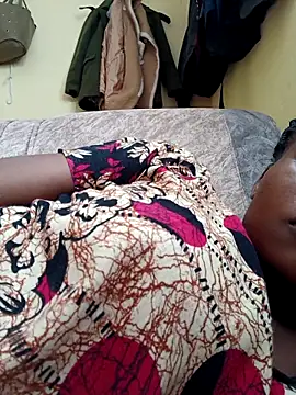 petite babe online show from March 24, 2026, 12:16 pm