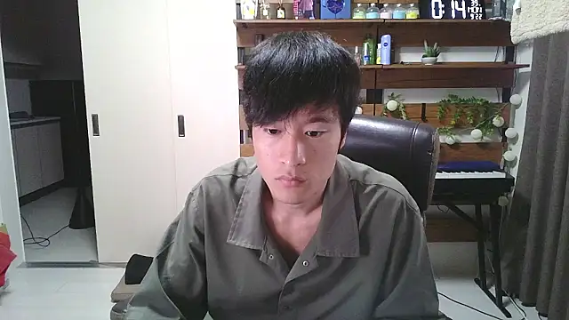 Snapshot of IroManager chatting on September 21, 2025, 3:17 pm IroManager online show from September 21, 2025, 3:17 pm