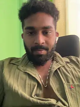 Handsomehunk 4U online show from December 18, 2024, 4:09 am