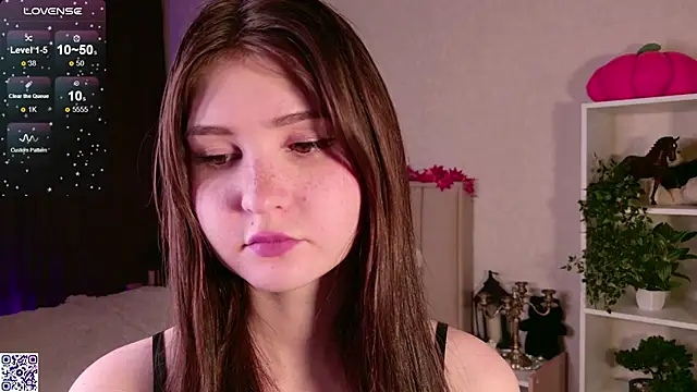 Snapshot of LeraKit chatting on November 5, 2025, 2:09 pm LeraKit online show from November 5, 2025, 2:09 pm