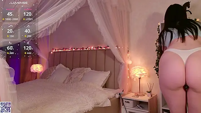 Snapshot of LeraKit chatting on November 25, 2025, 3:12 pm LeraKit online show from November 25, 2025, 3:12 pm