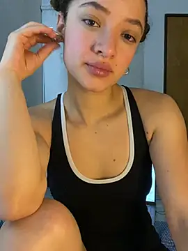 Snapshot of Alicia_ALICIA chatting on July 28, 2026, 2:05 pm Alicia ALICIA online show from July 28, 2026, 2:05 pm