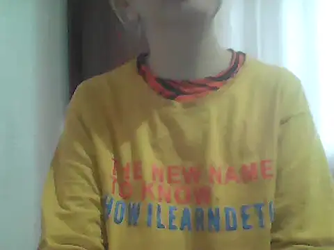 Snapshot of AnaXBerry chatting on February 11, 2026, 6:24 am AnaXBerry online show from February 11, 2026, 6:24 am