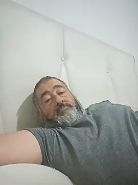 polla calientes47 online show from January 20, 2025, 8:29 pm