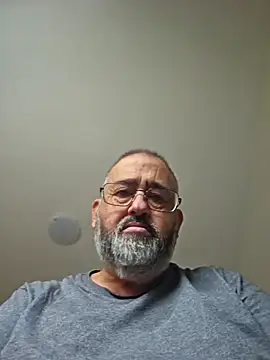 polla calientes47 online show from November 26, 2025, 12:16 pm