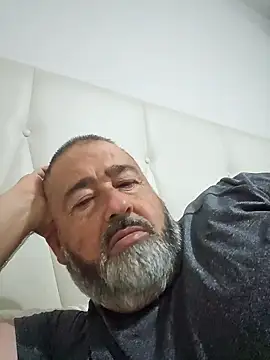 polla calientes47 online show from January 30, 2025, 7:59 pm