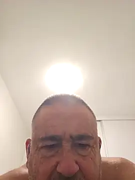 polla calientes47 online show from October 21, 2025, 9:14 pm