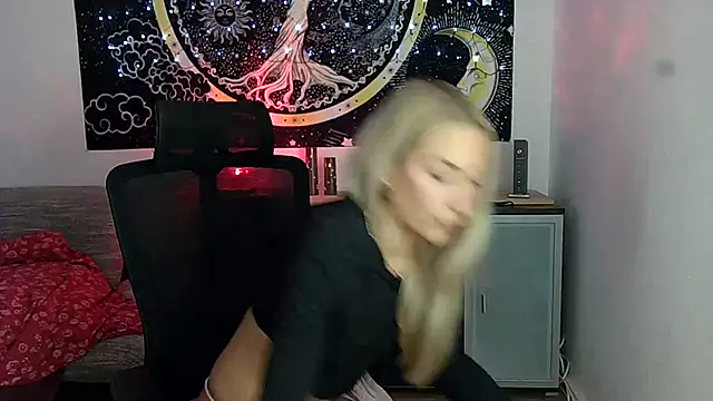 Snapshot of SexxyLiviaa chatting on June 11, 2026, 3:25 am SexxyLiviaa online show from June 11, 2026, 3:25 am