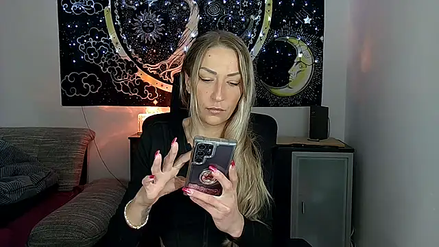 Snapshot of SexxyLiviaa chatting on November 15, 2025, 3:43 am SexxyLiviaa online show from November 15, 2025, 3:43 am