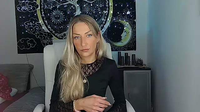 Snapshot of SexxyLiviaa chatting on September 26, 2025, 12:06 am SexxyLiviaa online show from September 26, 2025, 12:06 am