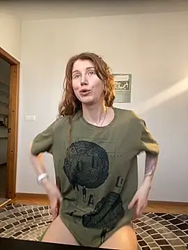 Snapshot of Neko_Kimiko chatting on March 14, 2025, 11:01 am Neko Kimiko online show from March 14, 2025, 11:01 am