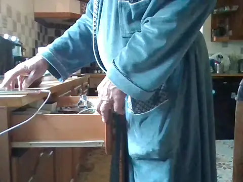 Snapshot of jakjak106 chatting on September 26, 2025, 7:37 am jakjak106 online show from September 26, 2025, 7:37 am