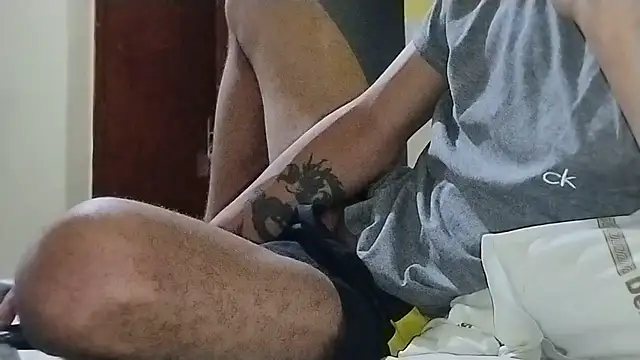 UncutToyBoy23cm online show from February 11, 2026, 10:15 am