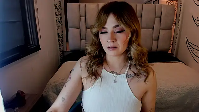 Snapshot of KataHot_ chatting on January 10, 2026, 8:26 pm KataHot online show from January 10, 2026, 8:26 pm