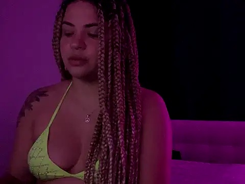 Snapshot of MelSaunders chatting on October 23, 2025, 3:38 am MelSaunders online show from October 23, 2025, 3:38 am