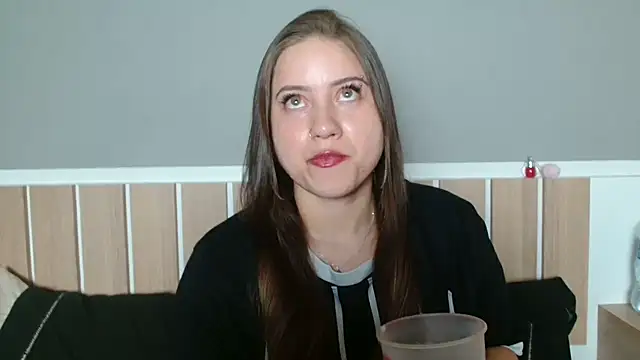 Snapshot of 520_Loirex_741 chatting on December 23, 2025, 3:06 am 520 Loirex 741 online show from December 23, 2025, 3:06 am