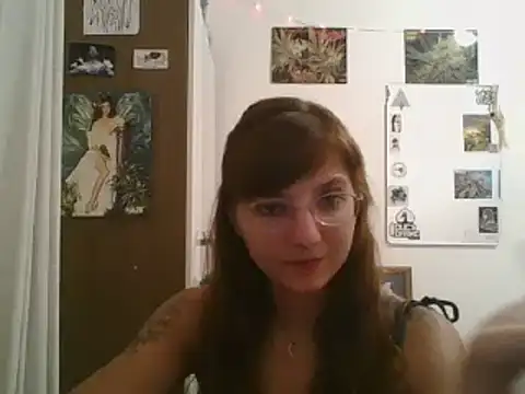 Snapshot of SweetyBabyDemon chatting on February 4, 2025, 11:16 pm SweetyBabyDemon online show from February 4, 2025, 11:16 pm