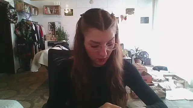 SweetyBabyDemon online show from October 26, 2025, 6:08 pm