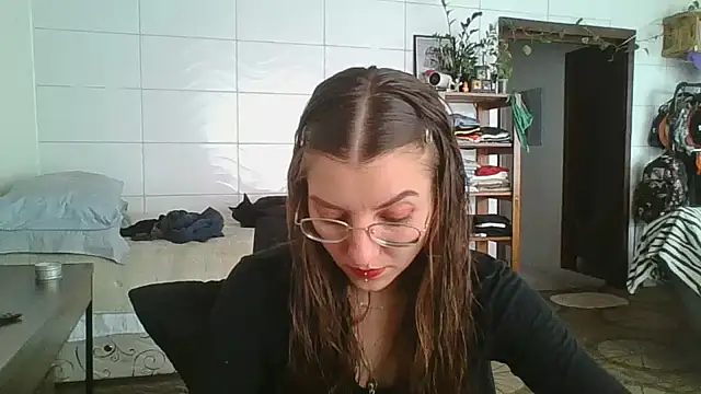 Snapshot of SweetyBabyDemon chatting on September 9, 2025, 4:49 pm SweetyBabyDemon online show from September 9, 2025, 4:49 pm