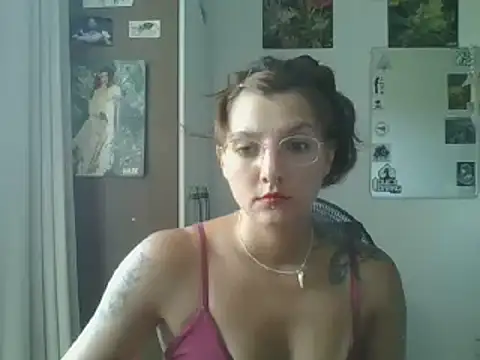 Snapshot of SweetyBabyDemon chatting on March 7, 2025, 3:49 pm SweetyBabyDemon online show from March 7, 2025, 3:49 pm