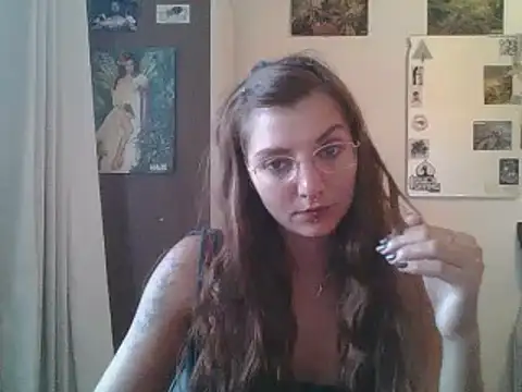 Snapshot of SweetyBabyDemon chatting on March 3, 2025, 9:37 pm SweetyBabyDemon online show from March 3, 2025, 9:37 pm