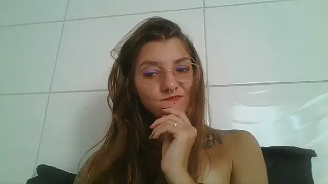 SweetyBabyDemon online show from March 15, 2026, 1:40 pm