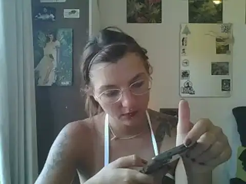 Snapshot of SweetyBabyDemon chatting on February 28, 2025, 7:25 pm SweetyBabyDemon online show from February 28, 2025, 7:25 pm